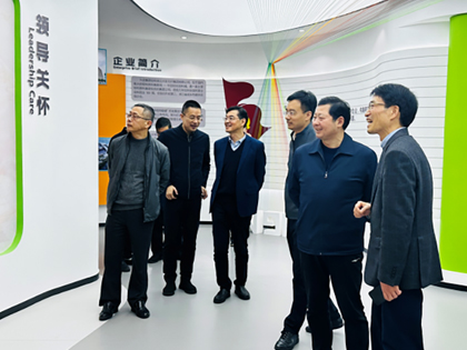 El director Tan Zhigui, el Comité Permanente de la Asamblea Popular Municipal de Shaoxing y otros líderes visitaron Chengbang High-tech para investigar y orientar.